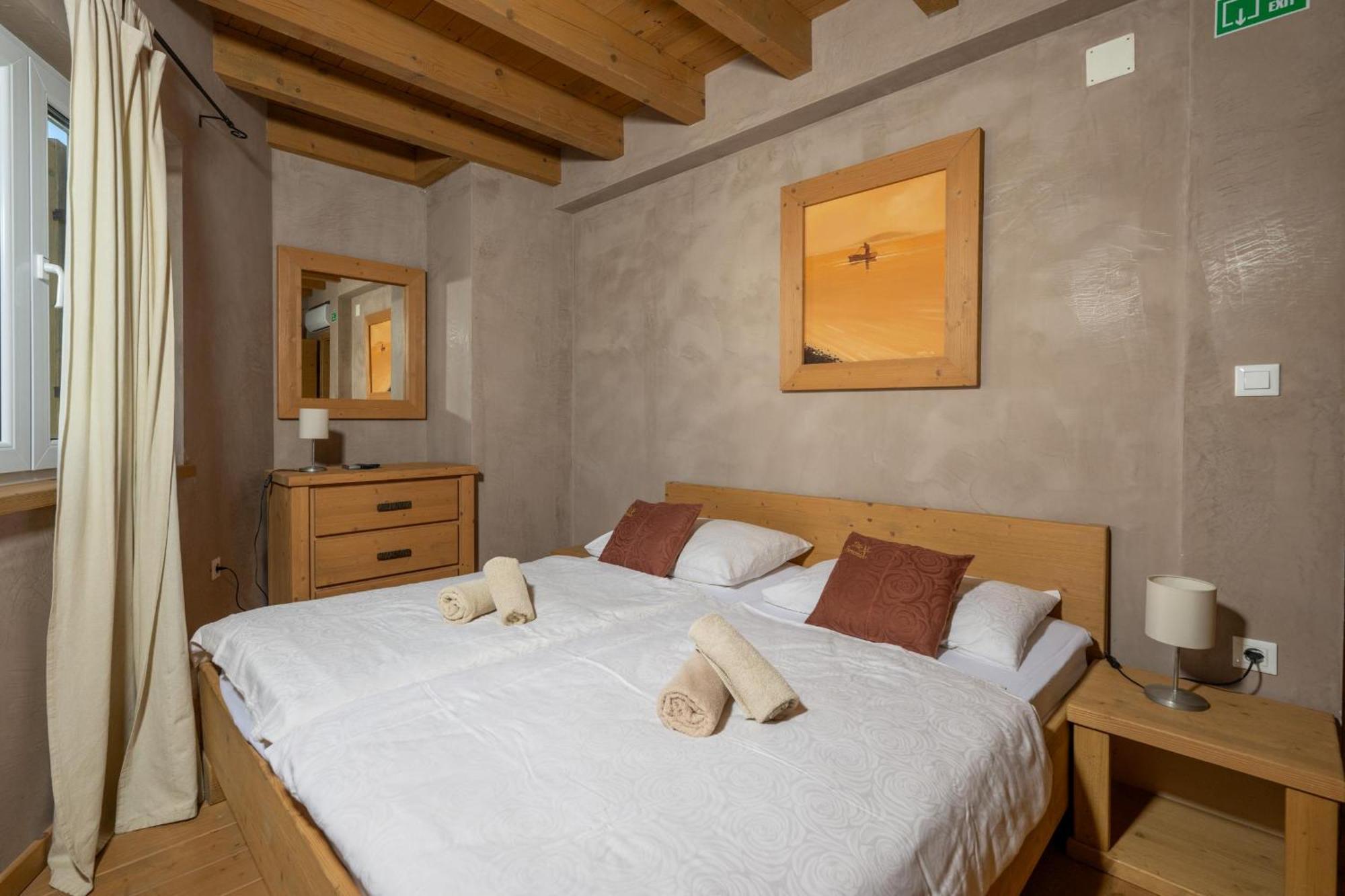 6-Bedroom Villa Chiara With Sea View プレマントゥーラ エクステリア 写真