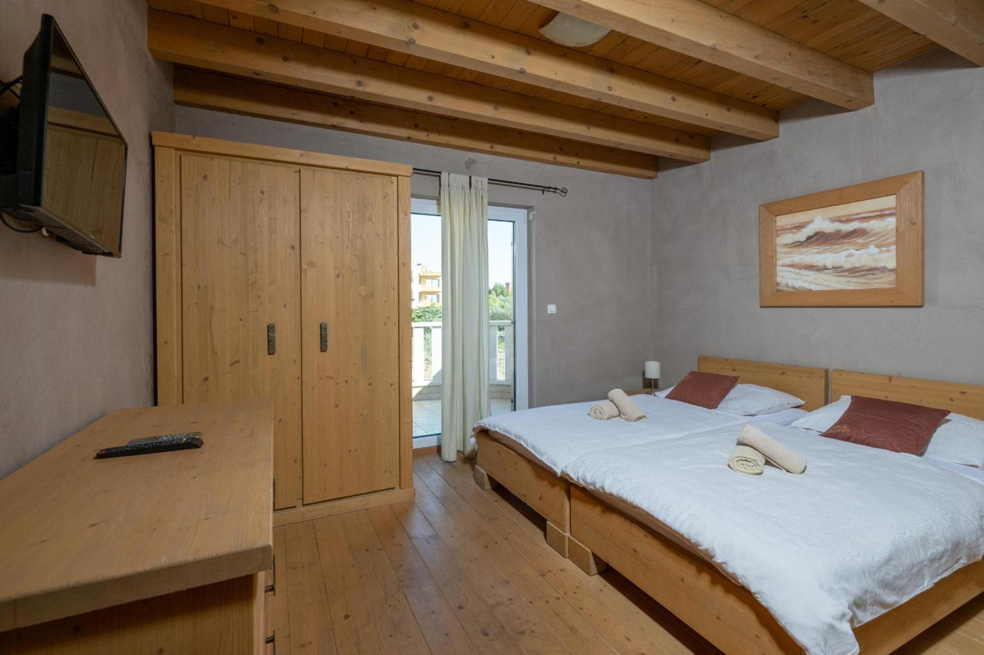 6-Bedroom Villa Chiara With Sea View プレマントゥーラ エクステリア 写真