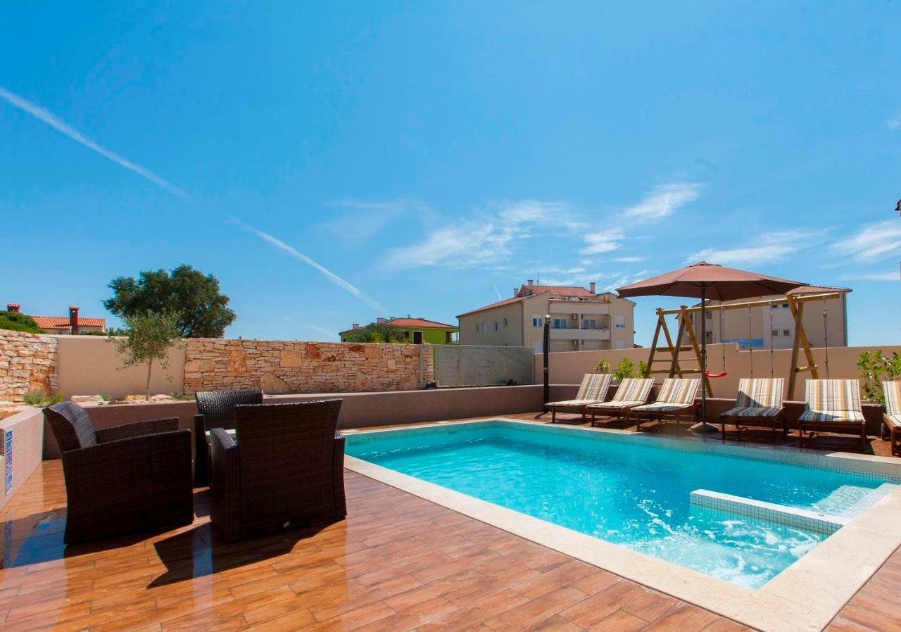 6-Bedroom Villa Chiara With Sea View プレマントゥーラ エクステリア 写真