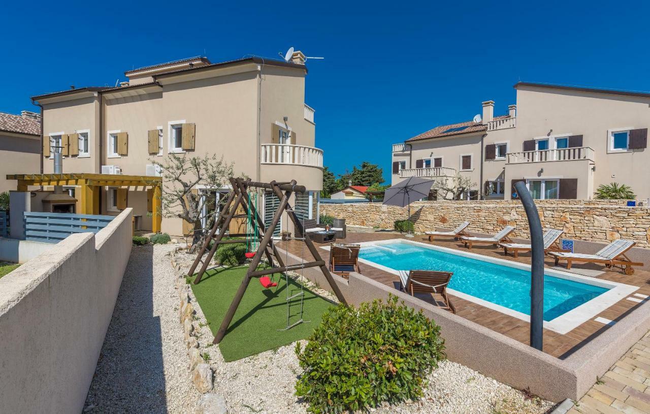 6-Bedroom Villa Chiara With Sea View プレマントゥーラ エクステリア 写真