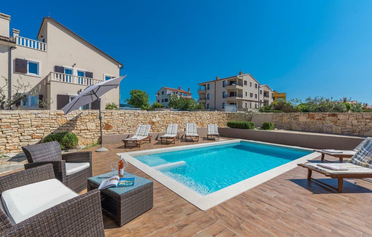 6-Bedroom Villa Chiara With Sea View プレマントゥーラ エクステリア 写真