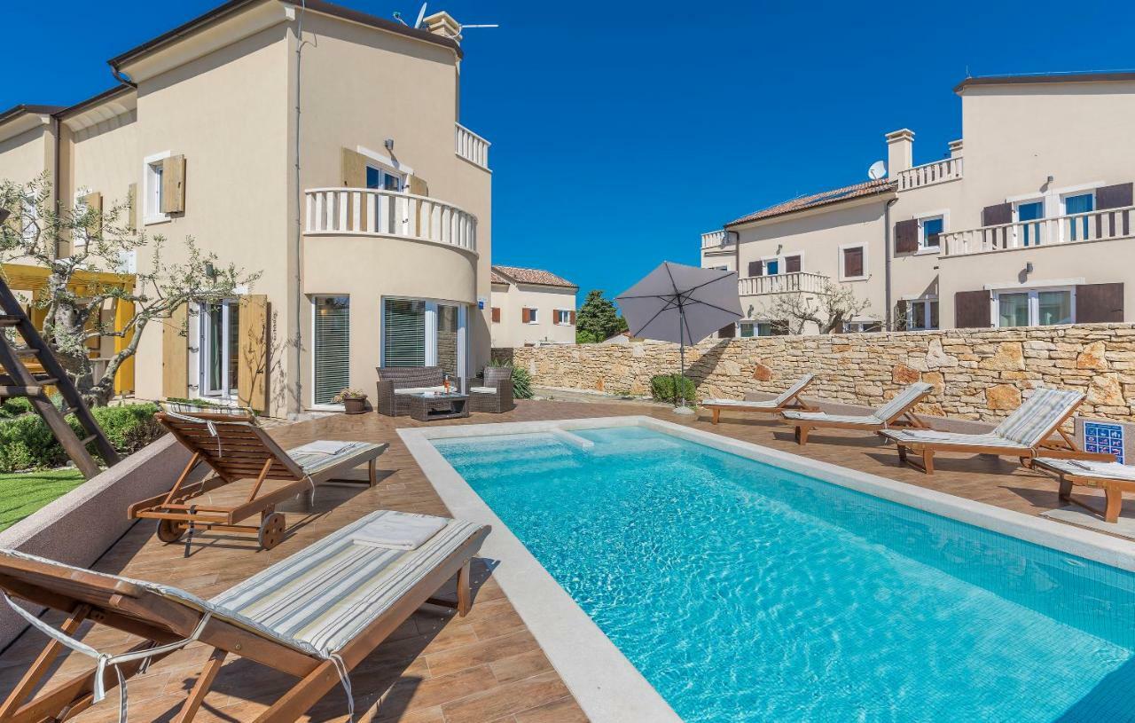 6-Bedroom Villa Chiara With Sea View プレマントゥーラ エクステリア 写真