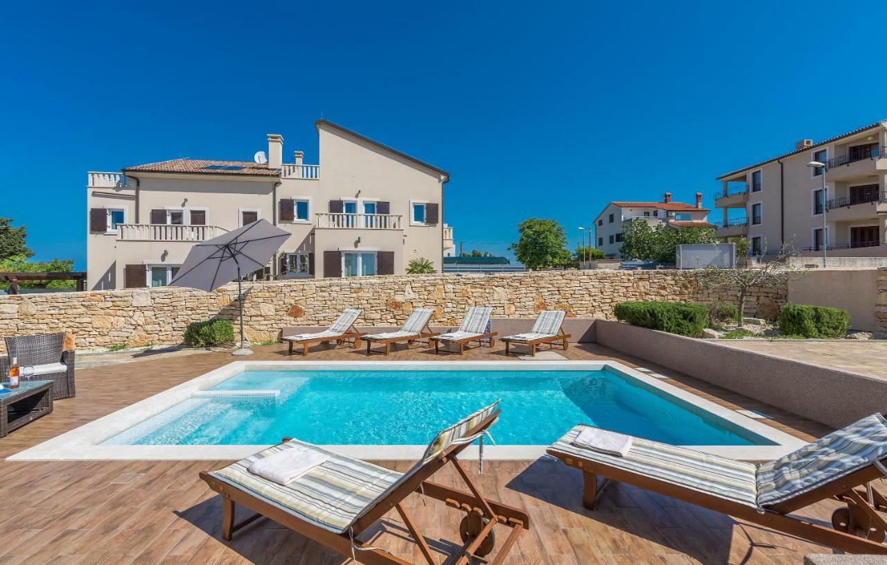 6-Bedroom Villa Chiara With Sea View プレマントゥーラ エクステリア 写真